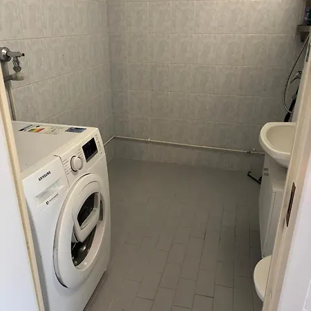 Apartment Tilava Ja Viihtyisae Kaksio Turussa